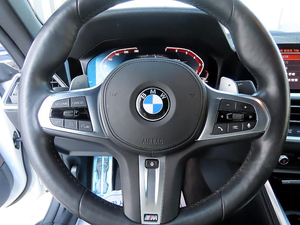 BMW 4시리즈(2세대) 컨버터블 420i M 스포츠팩 - 이미지 2