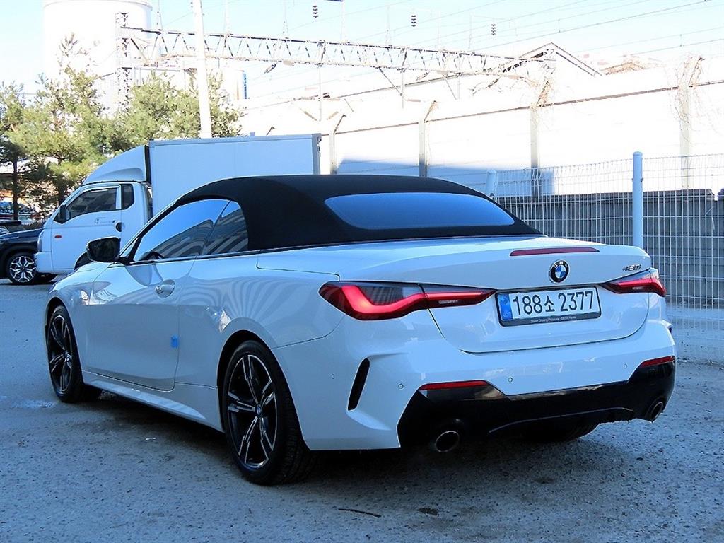 BMW 4시리즈(2세대) 컨버터블 420i M 스포츠팩 - 이미지 16
