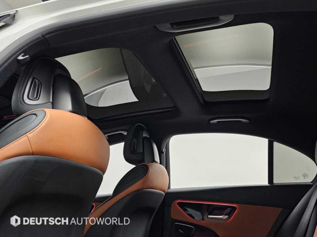 벤츠 C클래스(5세대) C300 AMG 라인 - 이미지 4