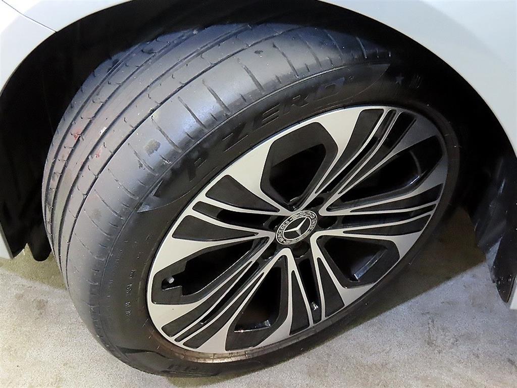 벤츠 E클래스(6세대) E220d 4매틱 익스클루시브 - 이미지 17