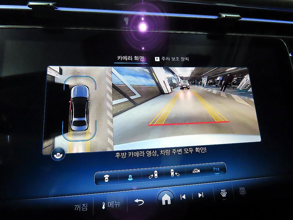 벤츠 E클래스(6세대) E220d 4매틱 익스클루시브 - 이미지 18