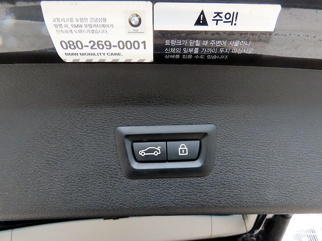 BMW X1(2세대) 18d xDrive x라인 스페셜에디션 - 이미지 10