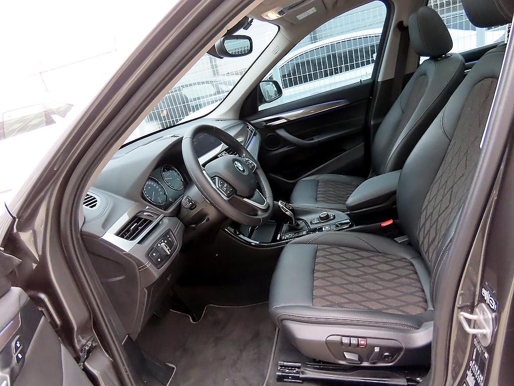 BMW X1(2세대) 18d xDrive x라인 스페셜에디션 - 이미지 14