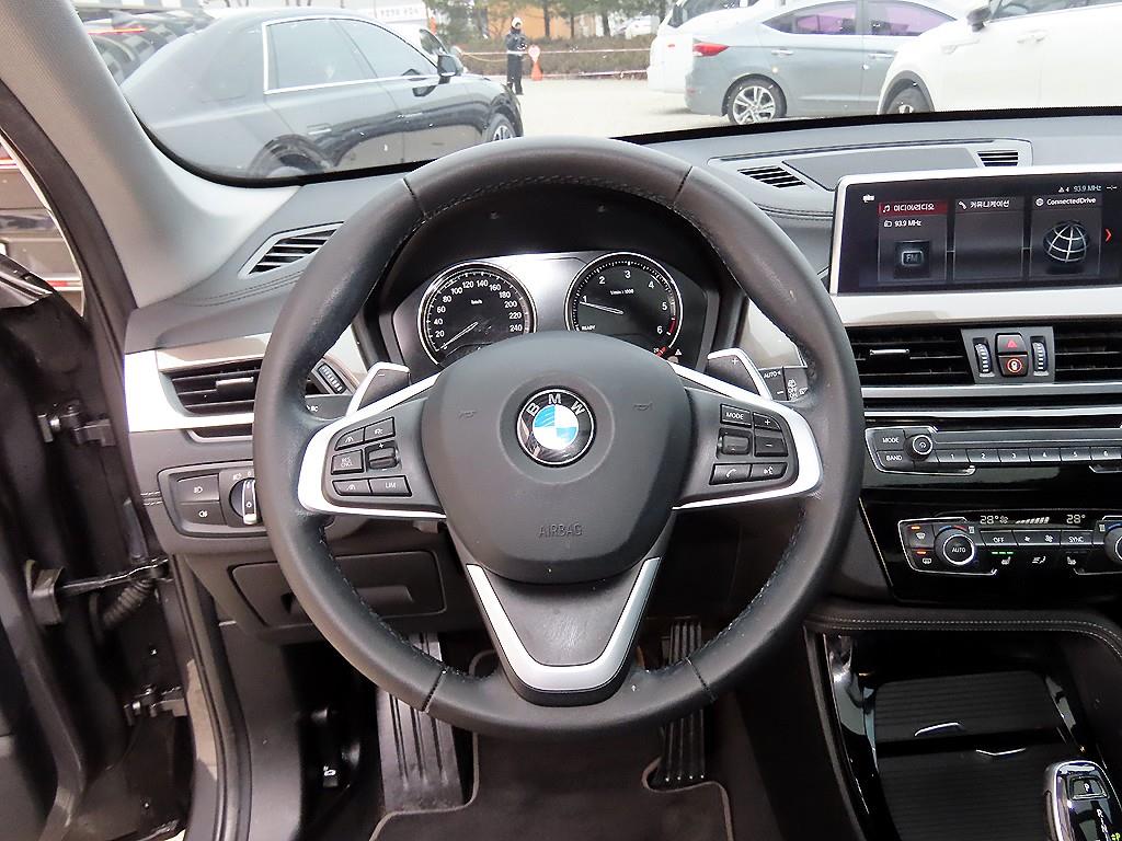 BMW X1(2세대) 18d xDrive x라인 스페셜에디션 - 이미지 7