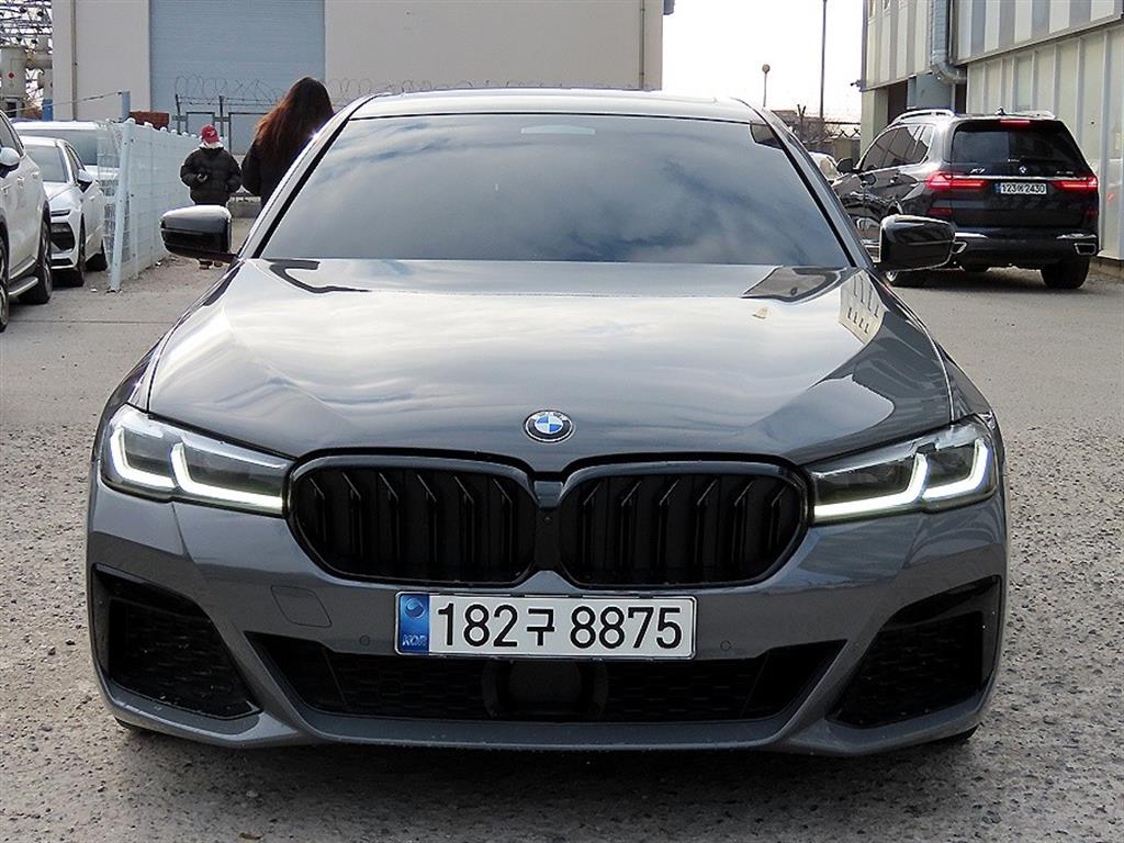 BMW 5시리즈(7세대) 530i M 스포츠팩 - 이미지 9