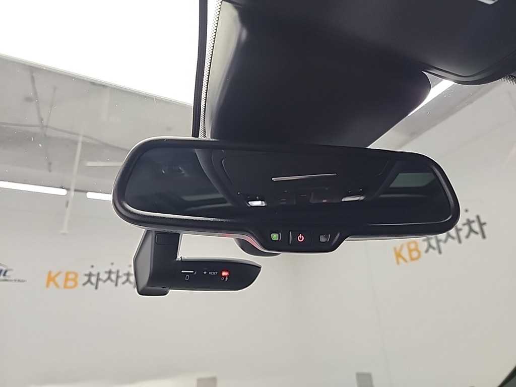 아우디 A6(4세대) 35 TDI 콰트로 컴포트 - 이미지 14