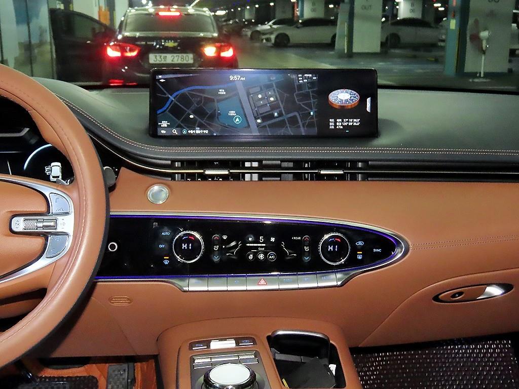 제네시스 GV70 2.5T AWD 기본형