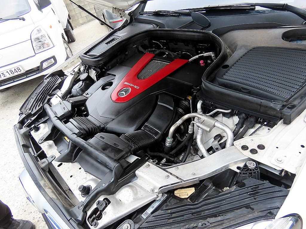 벤츠 GLC클래스 GLC 43 AMG 4매틱 쿠페 - 이미지 12