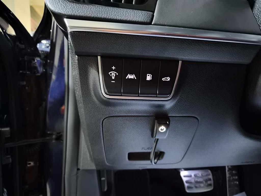 기아 스팅어 마이스터 3.3 터보 AWD GT - 이미지 7