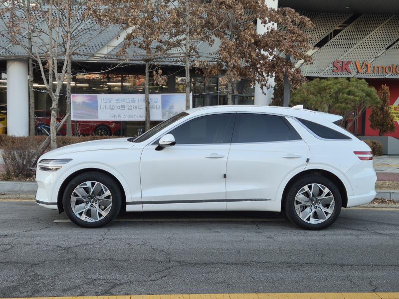 제네시스 eGV70 EV AWD 기본형 - 이미지 19