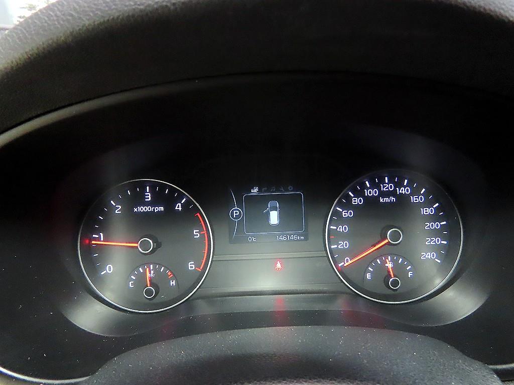 기아 신형 스포티지 R2.0 2WD 트렌디 - 이미지 15