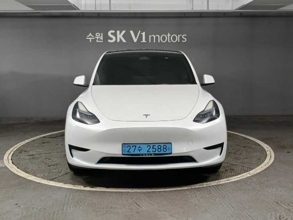 테슬라 모델 Y RWD - 이미지 18