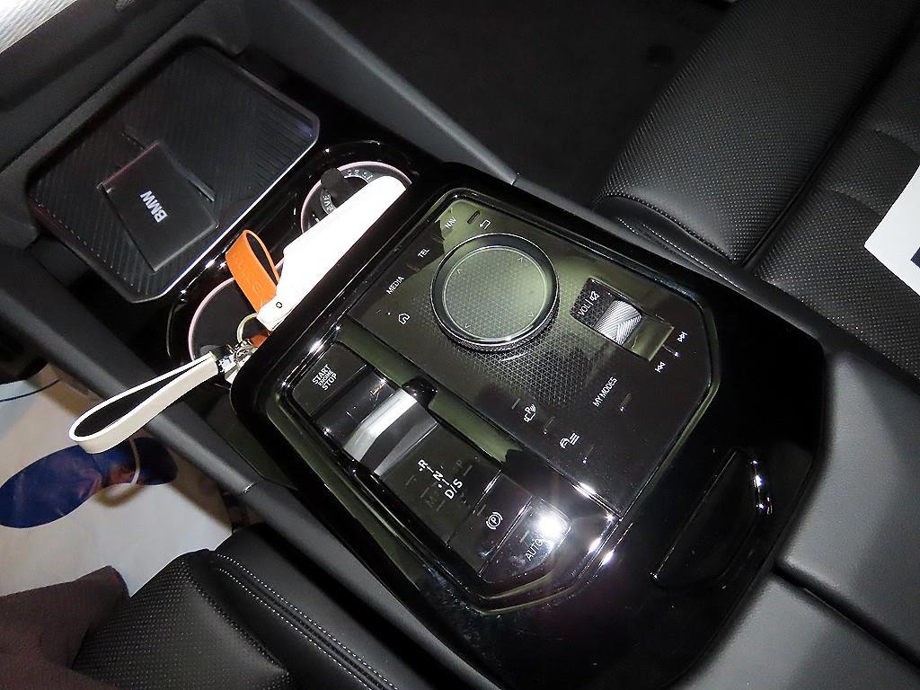 BMW 5시리즈(8세대) 520i M 스포츠