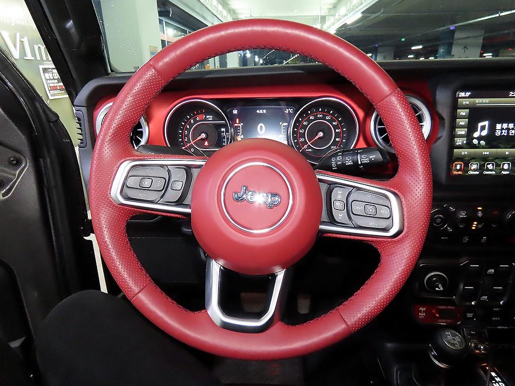 지프 랭글러(JL) 2.0 루비콘 4DR 파워탑 - 이미지 6