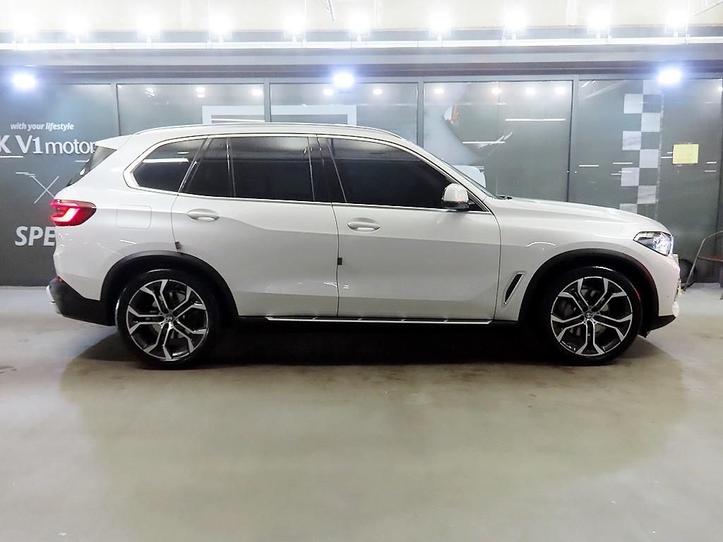 BMW X5(4세대) 40i xDrive x라인 - 이미지 12