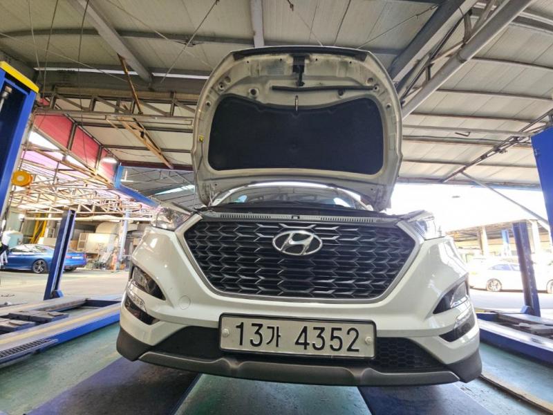 현대 올 뉴투싼 디젤 1.7 2WD 프리미엄 - 이미지 2