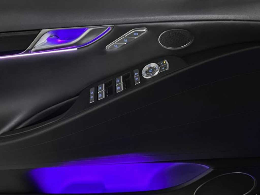 제네시스 더 올뉴G80 가솔린 2.5 AWD 기본형 - 이미지 4