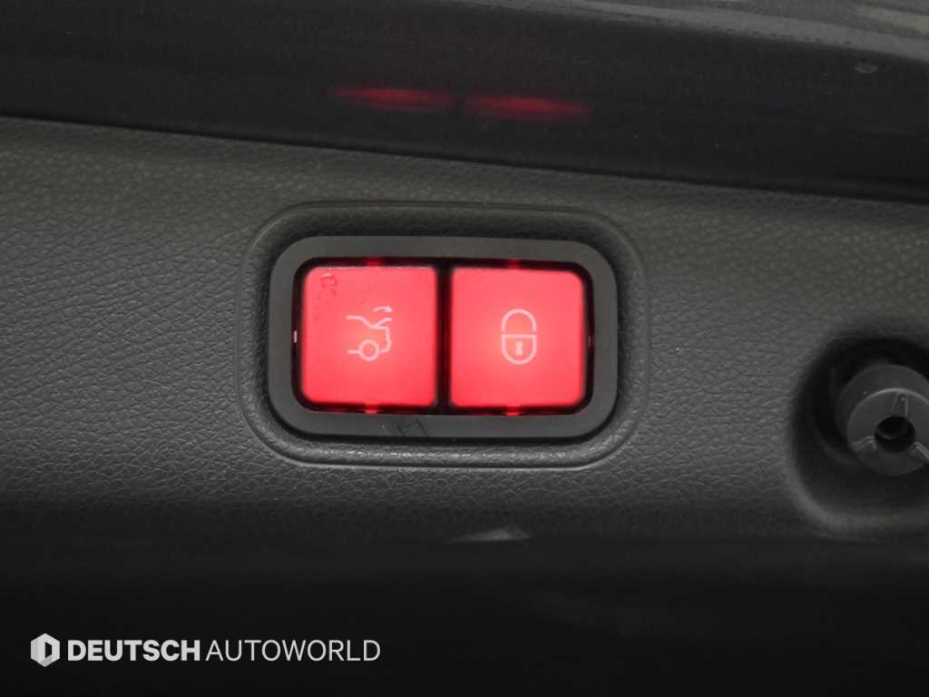 벤츠 E클래스(5세대) E300 4매틱 AMG 라인 - 이미지 6