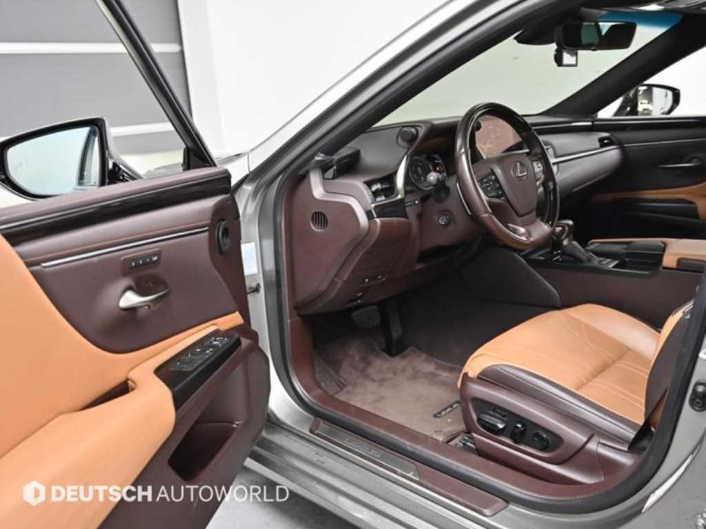 렉서스 ES(7세대) 300h 럭셔리 - 이미지 7