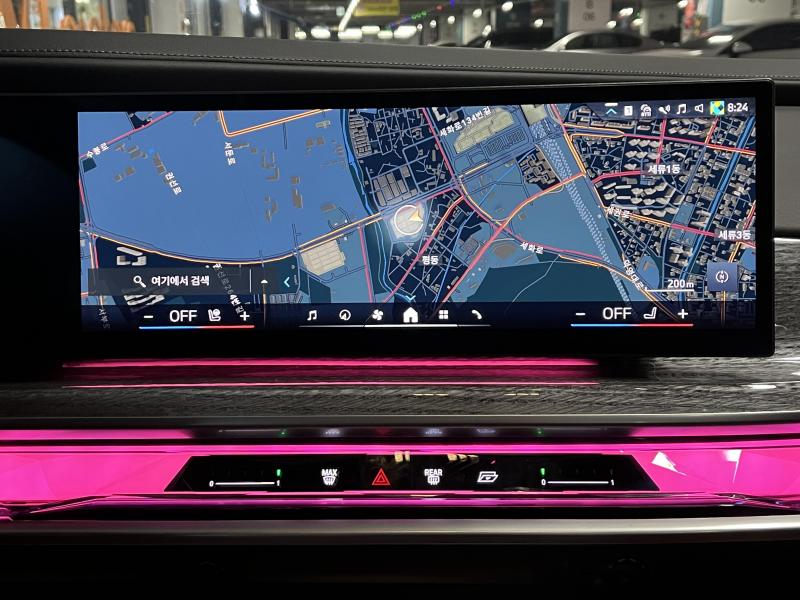 BMW 7시리즈(7세대) 740i xDrive M 스포츠 - 이미지 3