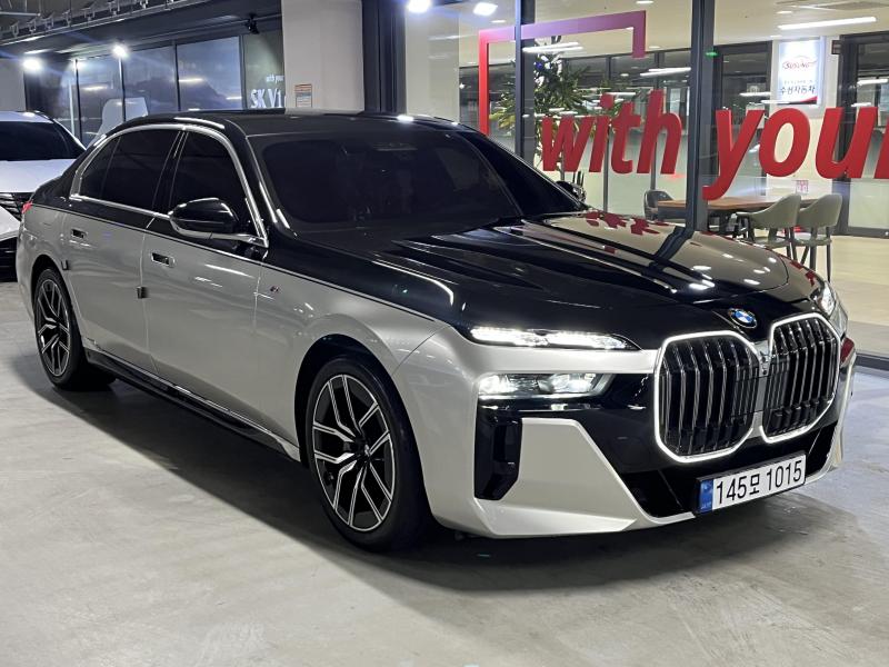 BMW 7시리즈(7세대) 740i xDrive M 스포츠 - 이미지 16