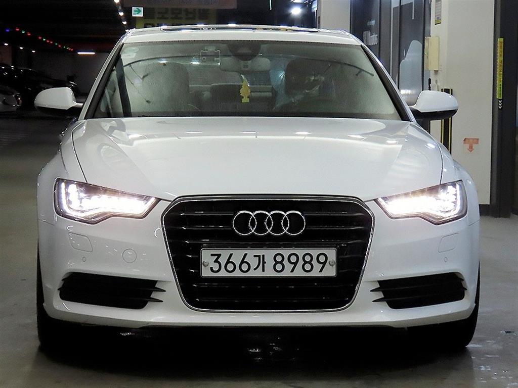 아우디 A6(4세대) 35 TDI 다이나믹 - 이미지 8