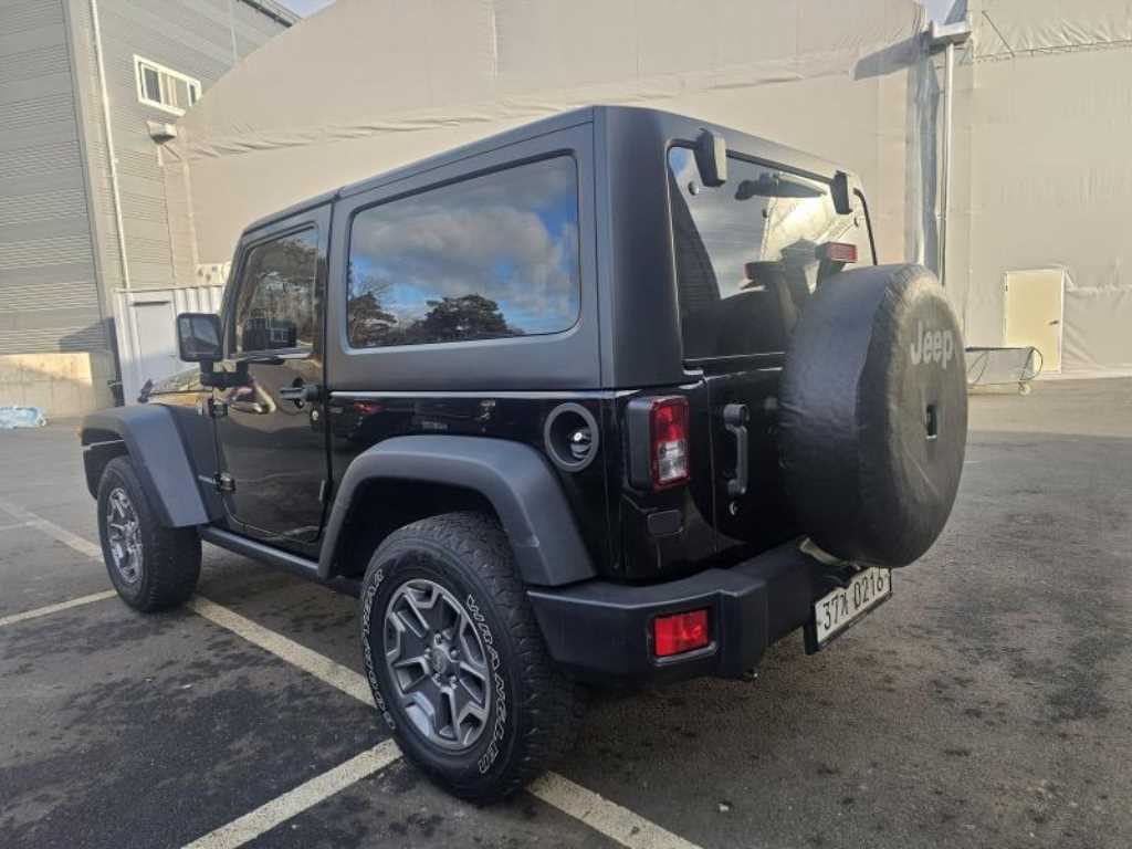 지프 랭글러(JK) 3.6 루비콘 2도어 - 이미지 11