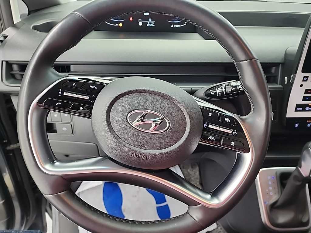 현대 스타리아 2.2 디젤 투어러 9인승 4WD 모던 - 이미지 3