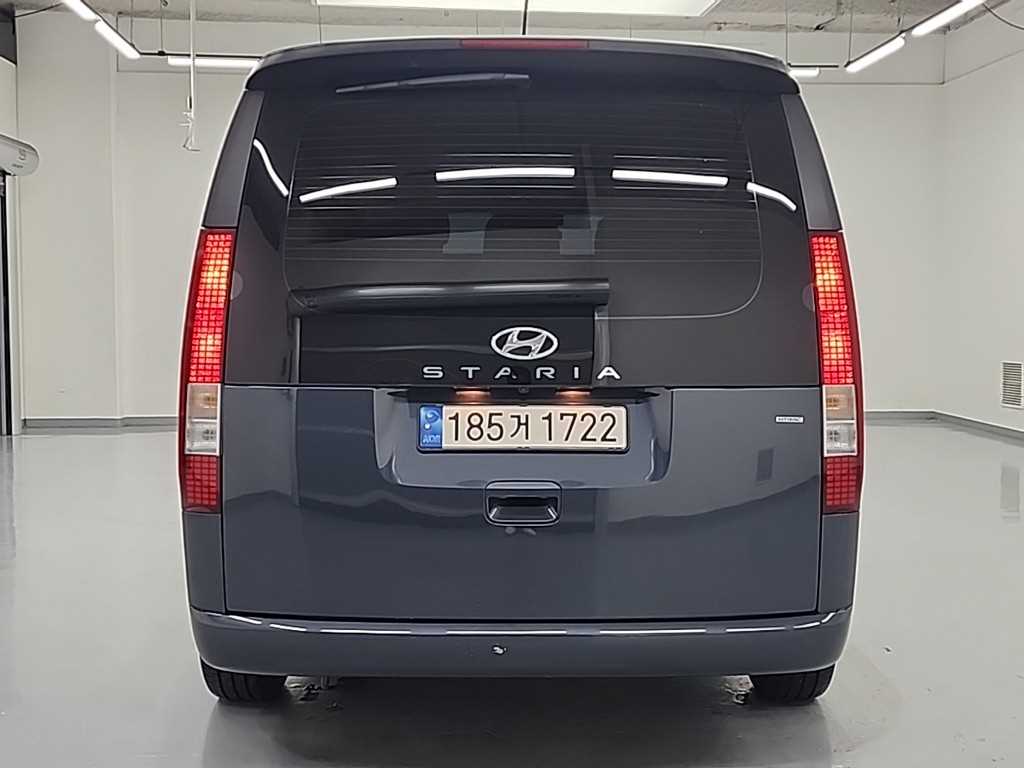 현대 스타리아 2.2 디젤 투어러 9인승 4WD 모던 - 이미지 8