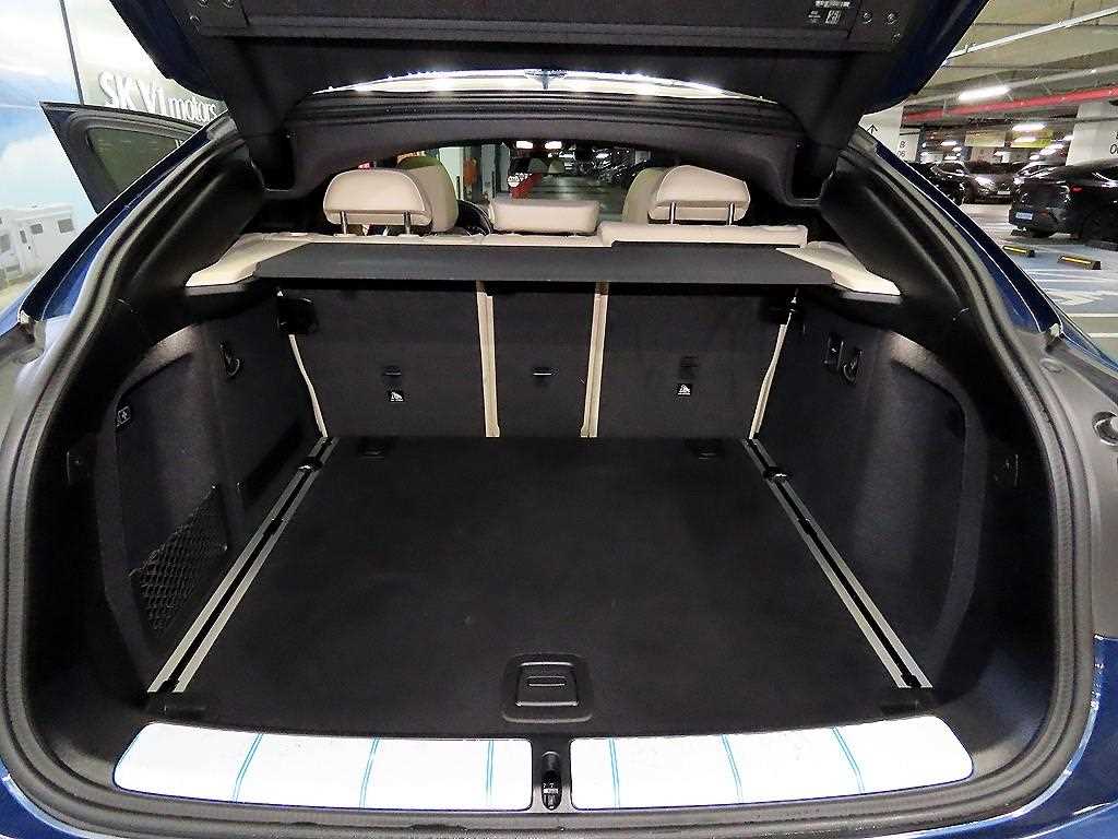 BMW X4(2세대) M40i xDrive 온라인 익스클루시브 - 이미지 10