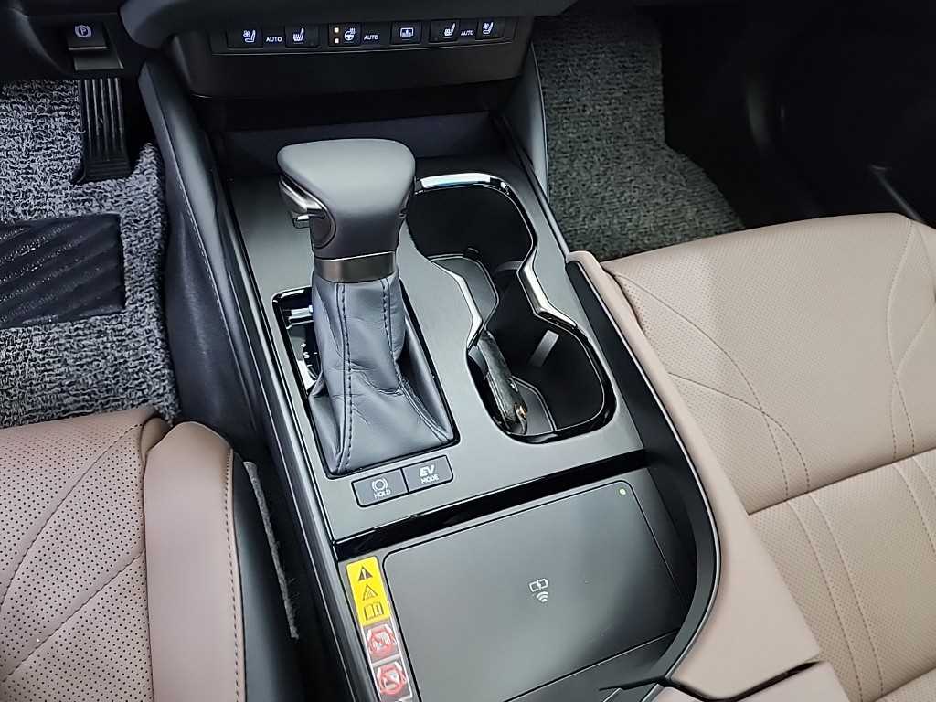 렉서스 ES(7세대) 300h 이그제큐티브 - 이미지 10