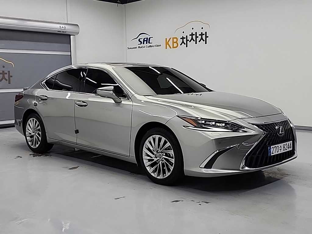 렉서스 ES(7세대) 300h 이그제큐티브 - 이미지 15