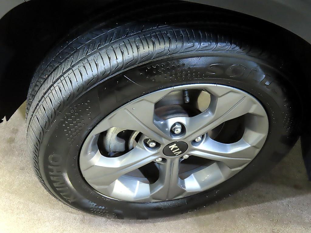 기아 셀토스 1.6 디젤 2WD 트렌디 - 이미지 13