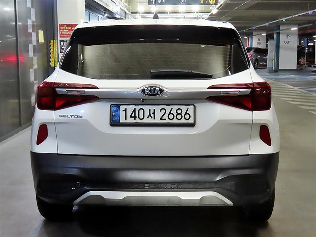 기아 셀토스 1.6 디젤 2WD 트렌디 - 이미지 9