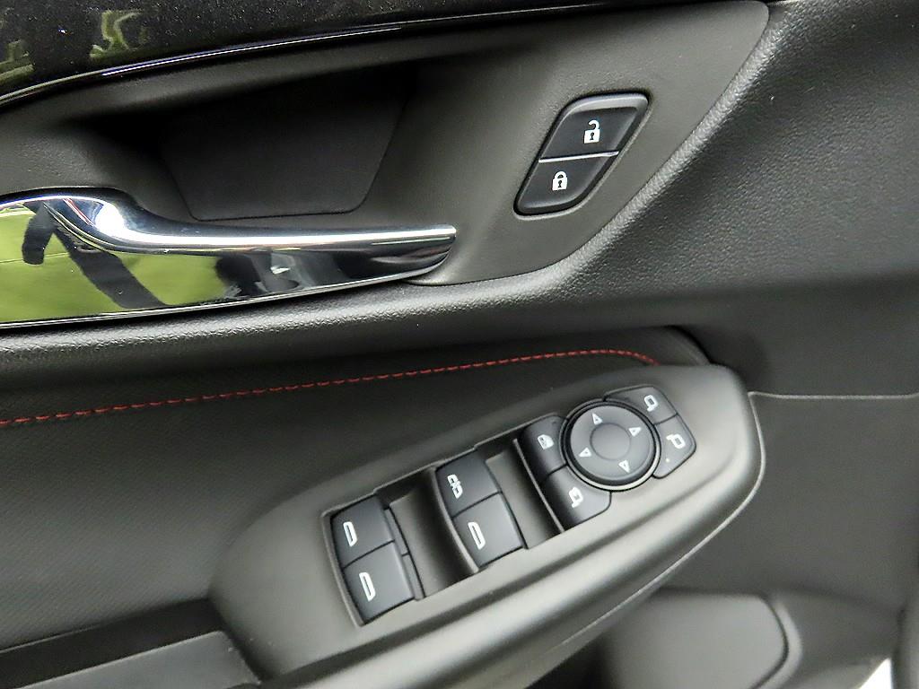 쉐보레 (대우) 더 뉴트레일블레이저 1.35 가솔린 RS - 이미지 9