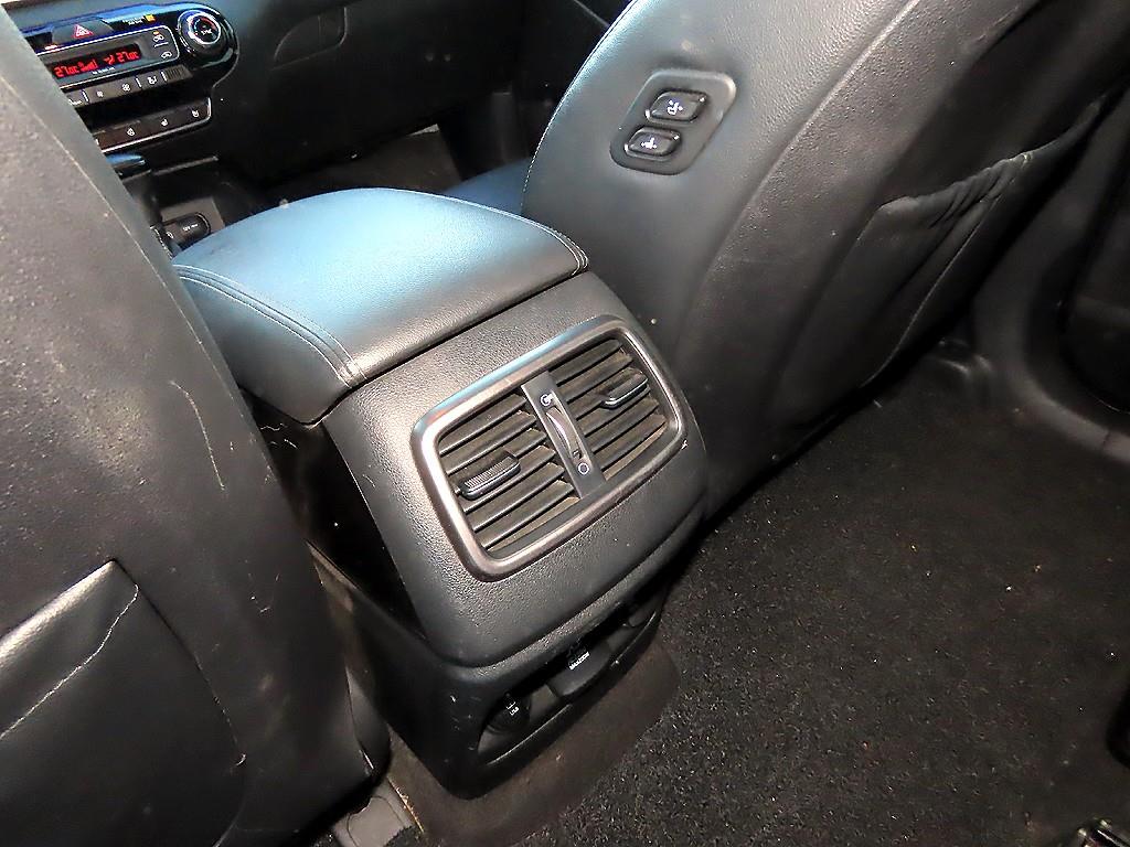 기아 더 뉴쏘렌토 디젤 R2.2 4WD 마스터 - 이미지 4