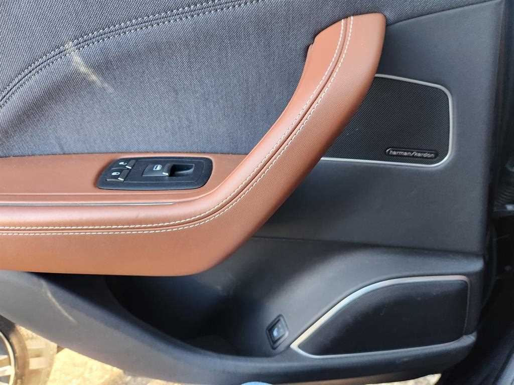 마세라티 르반떼 3.0 디젤 그란루쏘 - 이미지 9