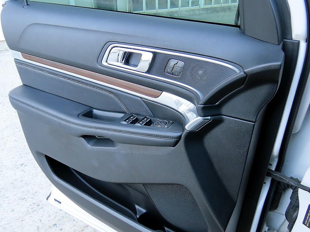 포드 익스플로러(5세대) 2.3 AWD 리미티드 - 이미지 13