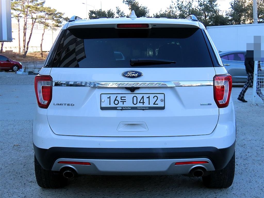 포드 익스플로러(5세대) 2.3 AWD 리미티드 - 이미지 16