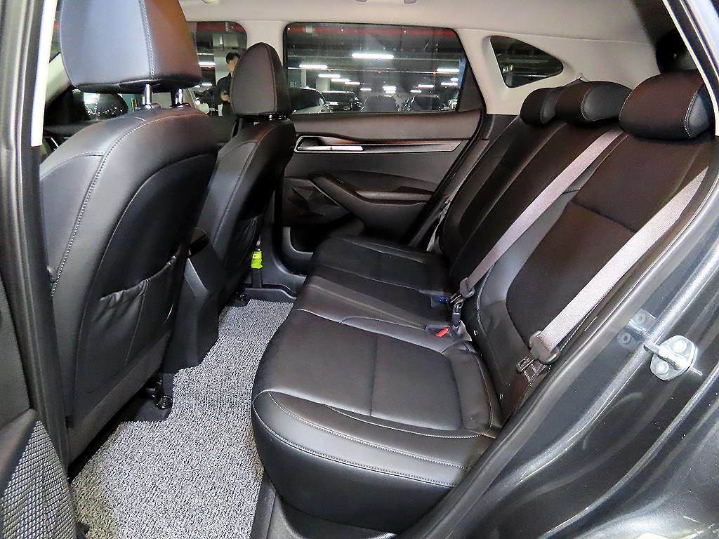 기아 더 뉴셀토스 1.6 가솔린 터보 2WD 트렌디 - 이미지 4