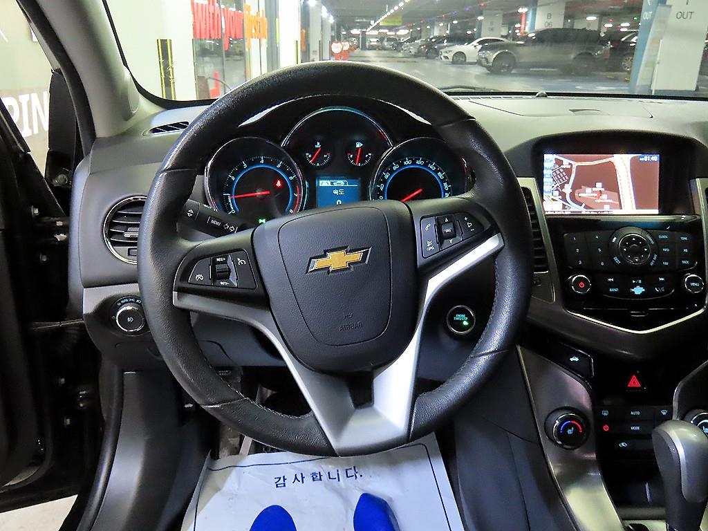 쉐보레 (대우) 어매이징 크루즈 4도어 1.8 퍼펙트 블랙 - 이미지 4