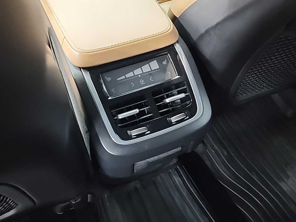 볼보 XC90(2세대) T6 AWD 인스크립션 - 이미지 7