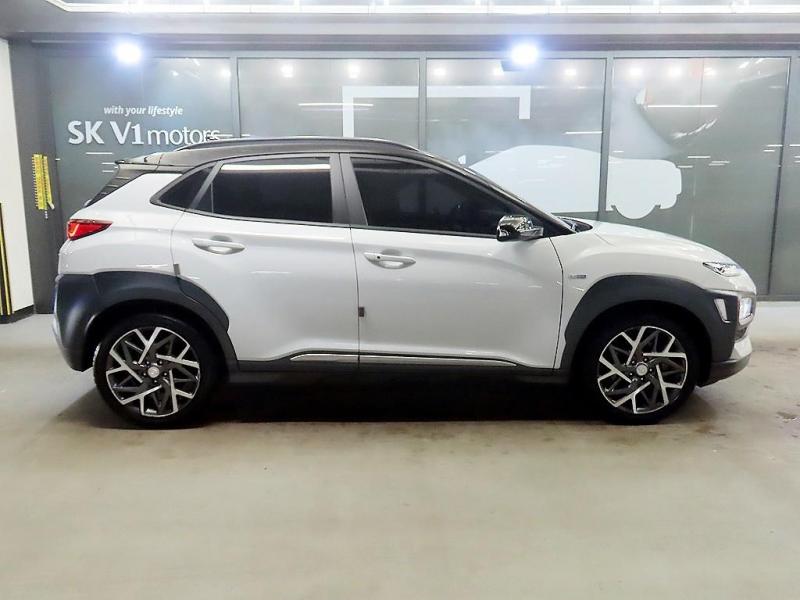 현대 코나 하이브리드 1.6 HEV 프리미엄 스페셜 - 이미지 3