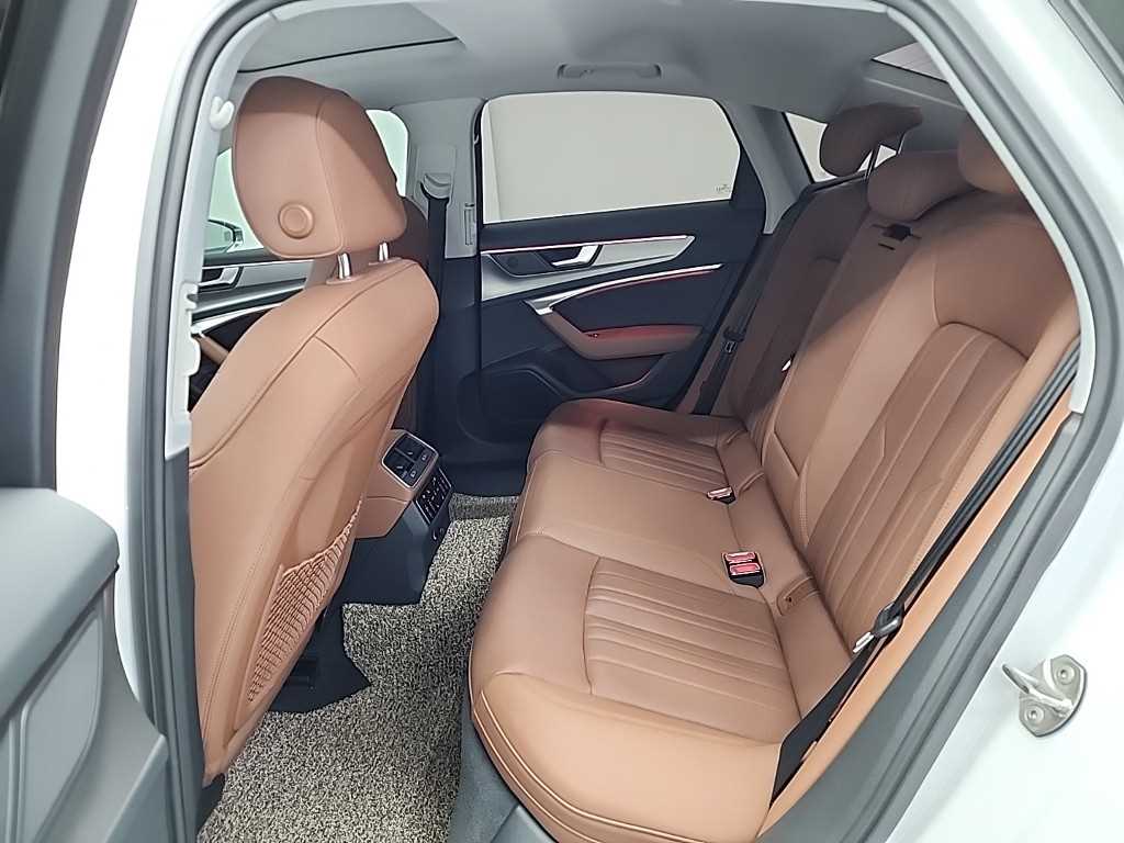 아우디 A6(5세대) 45 TFSI - 이미지 5