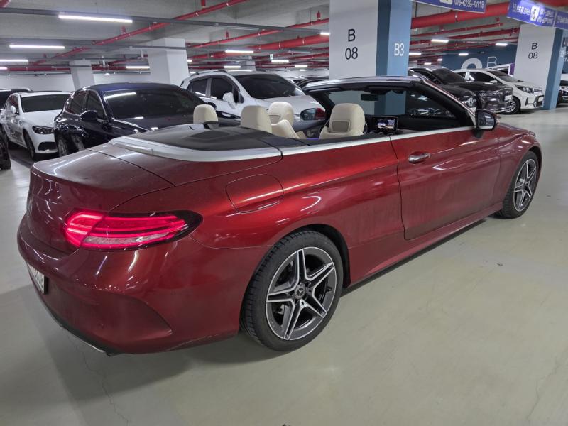 벤츠 C클래스(4세대) C200 카브리올레 - 이미지 12