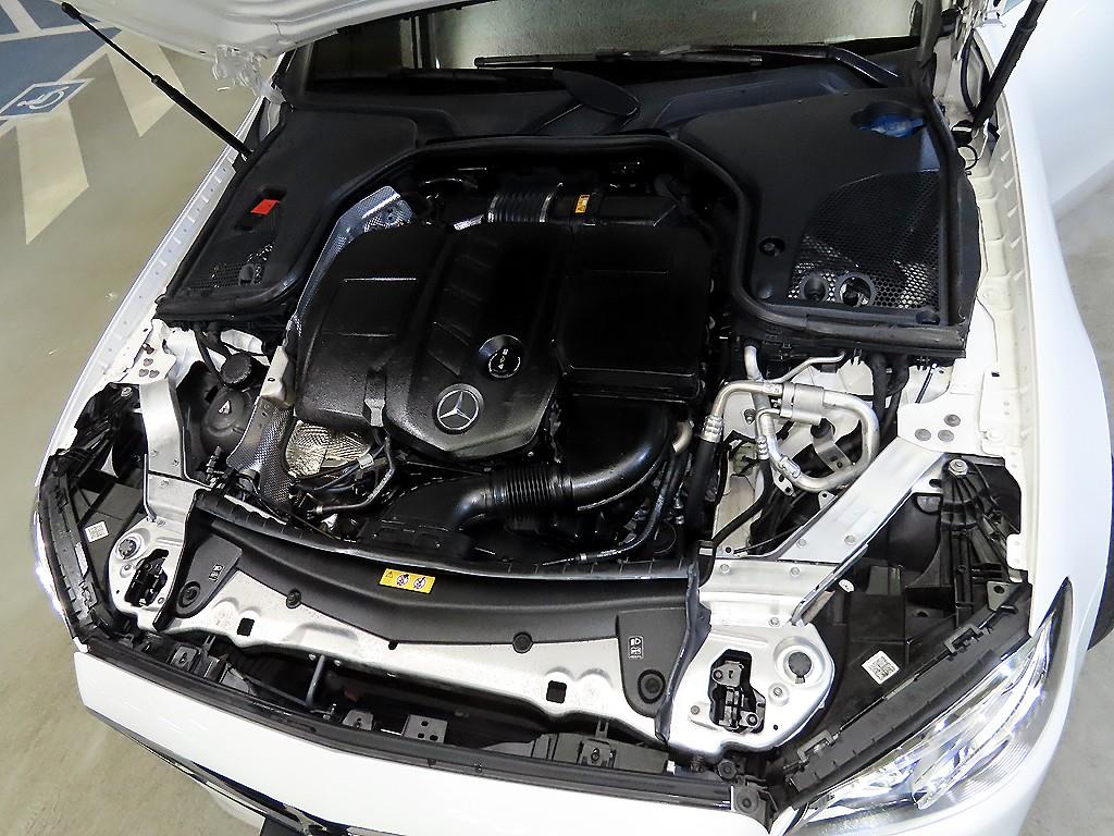 벤츠 E클래스(5세대) 쿠페 E220d - 이미지 16