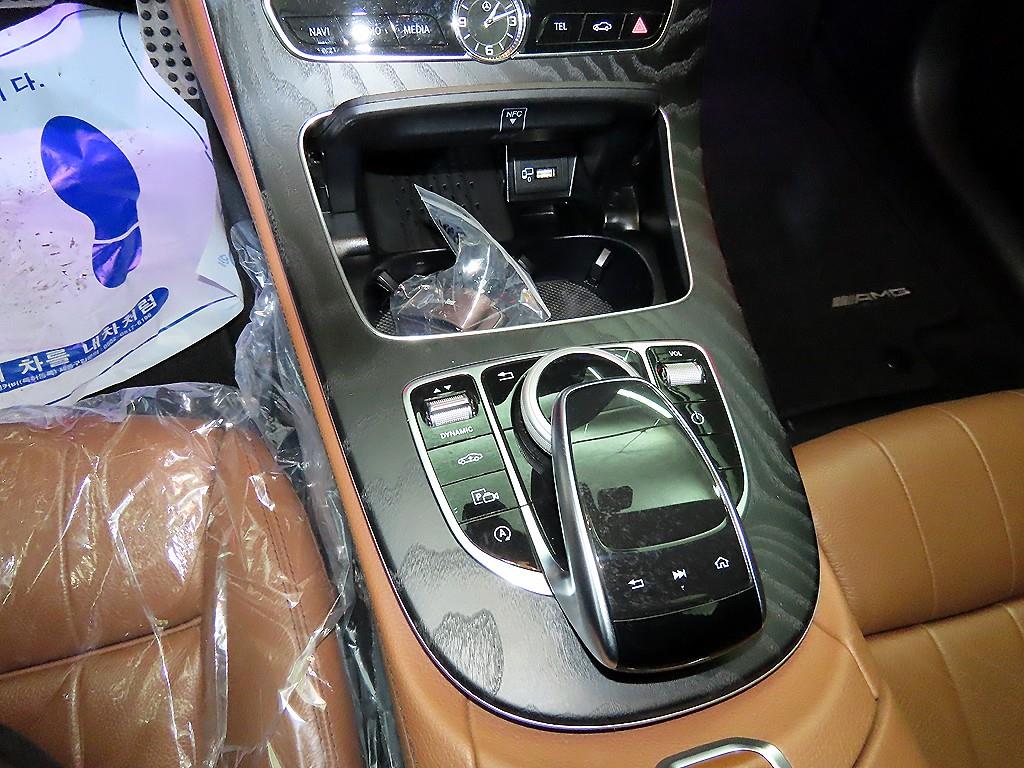 벤츠 E클래스(5세대) 쿠페 E220d - 이미지 13