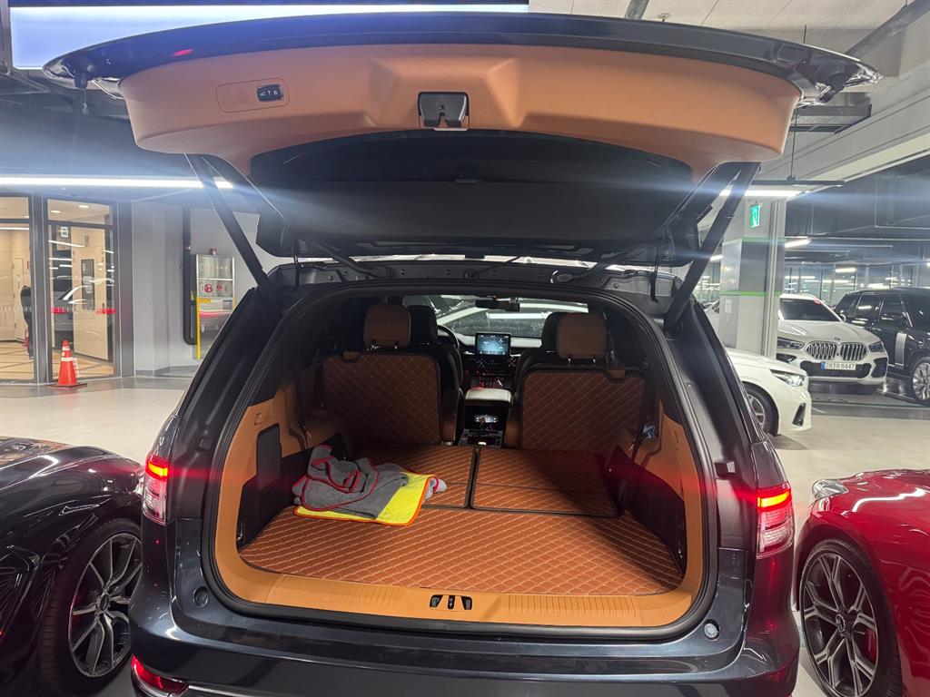 링컨 에비에이터(2세대) 3.0 V6 AWD 블랙 라벨 - 이미지 3