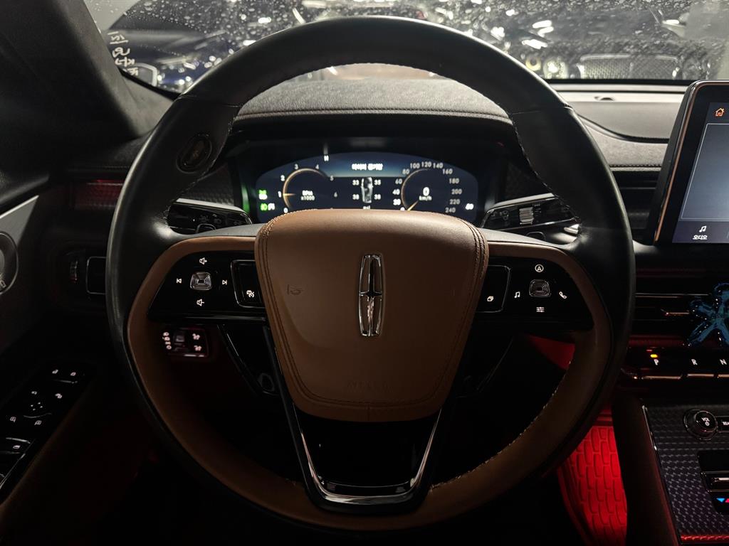 링컨 에비에이터(2세대) 3.0 V6 AWD 블랙 라벨 - 이미지 9