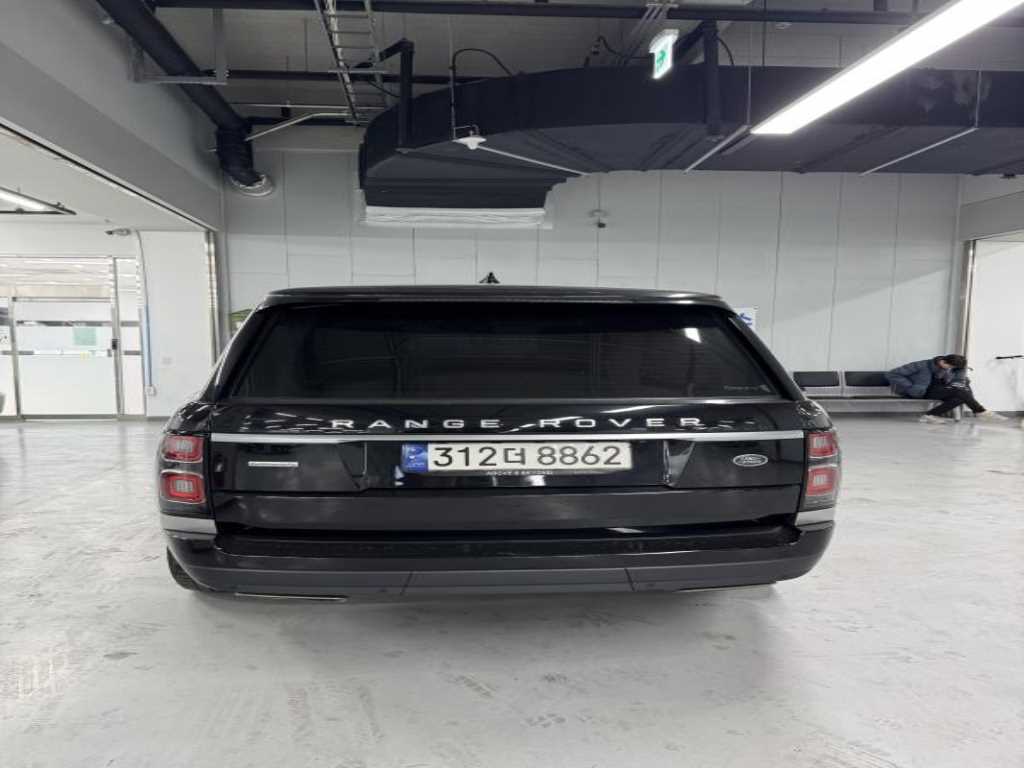 랜드로버 레인지로버(4세대) 4.4 SDV8 AB - 이미지 7